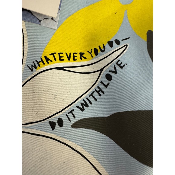 Kate Spade Whatever You Do With Love Floral Cosmetic Pouch Wristlet - Picture 8 of 8